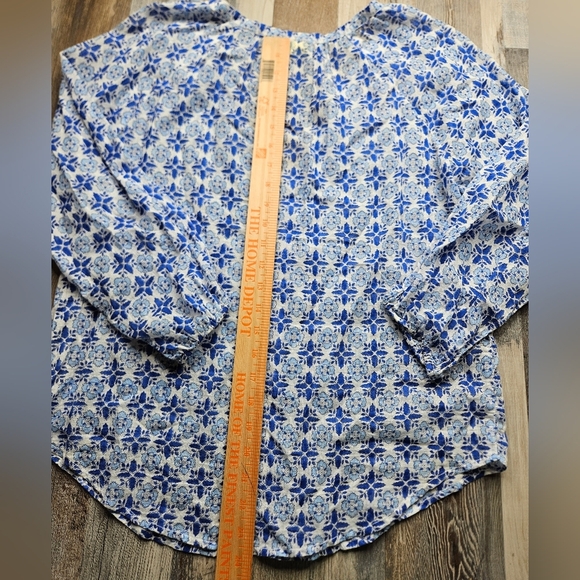 Roller Rabbit Lilian Lucy Top Size Womwn's Small Blue White Blouse - Picture 9 of 12